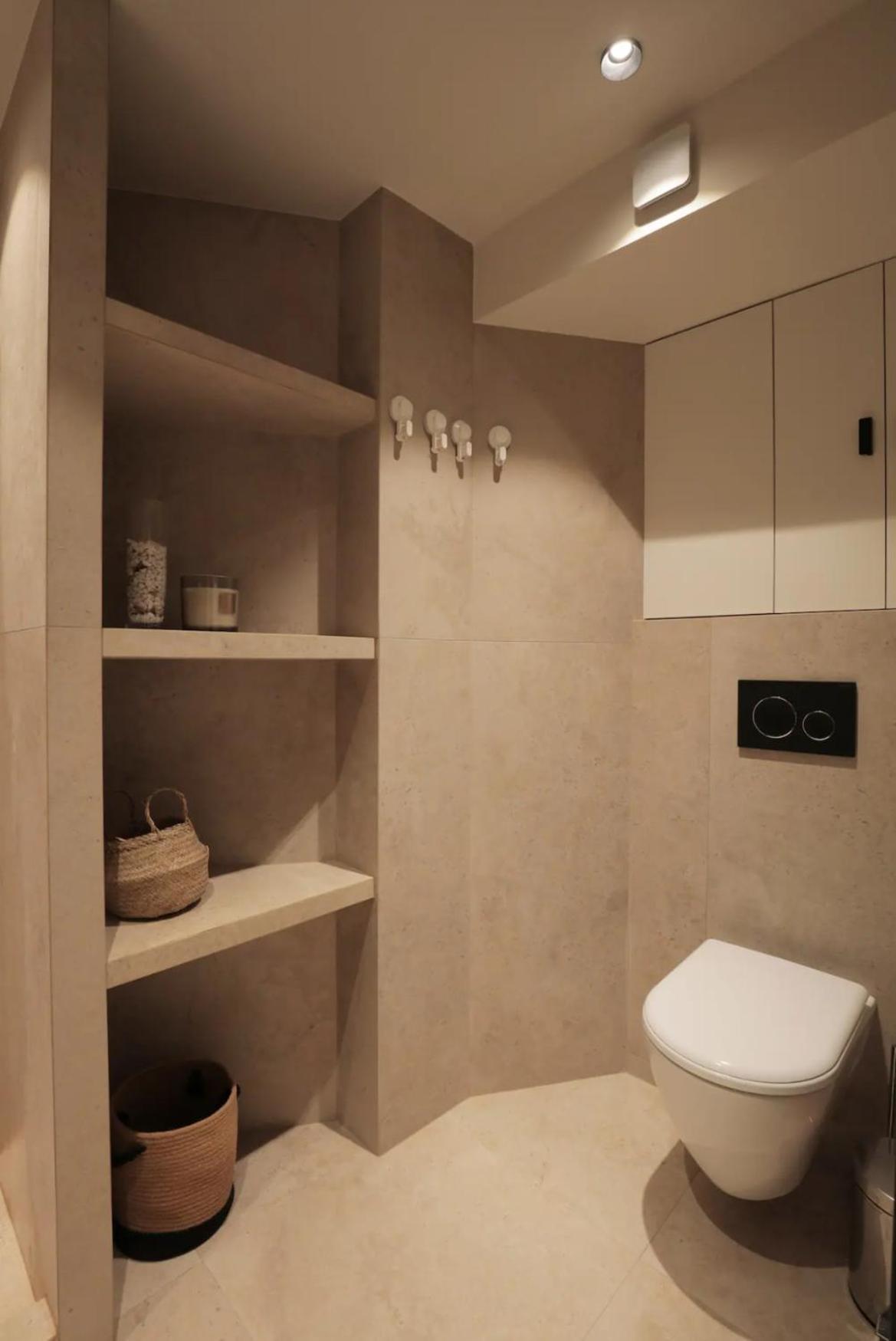 Fully Equiped Newly Refurbished With An Incredible View In * Nizza